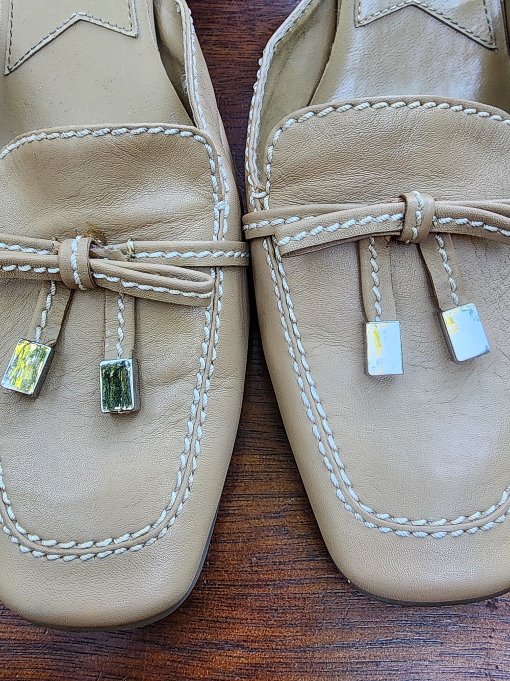 Vintage Hillard & Hanson Tan Beige Leather Mules Tassel Kitten Heels [8.5] - Picture 3 of 11